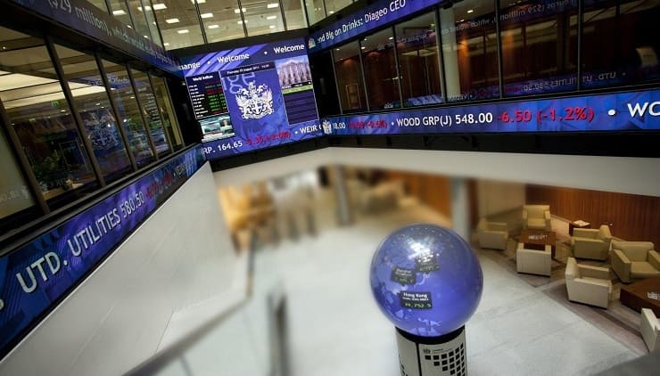 Российские компании бегут с иностранных фондовых бирж