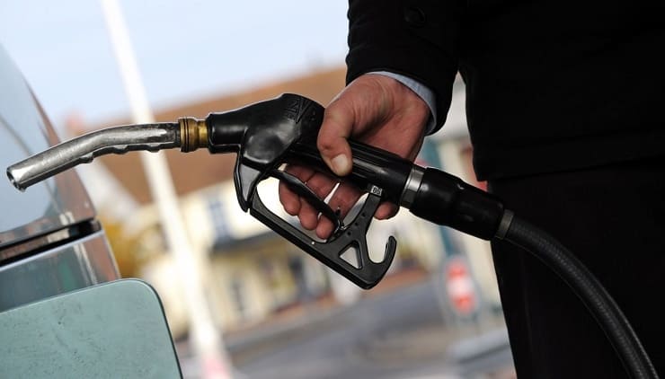 За повышением цен на топливо может стоять картельный сговор