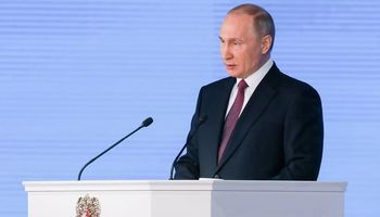 Путин призвал российский бизнес инвестировать в заправки