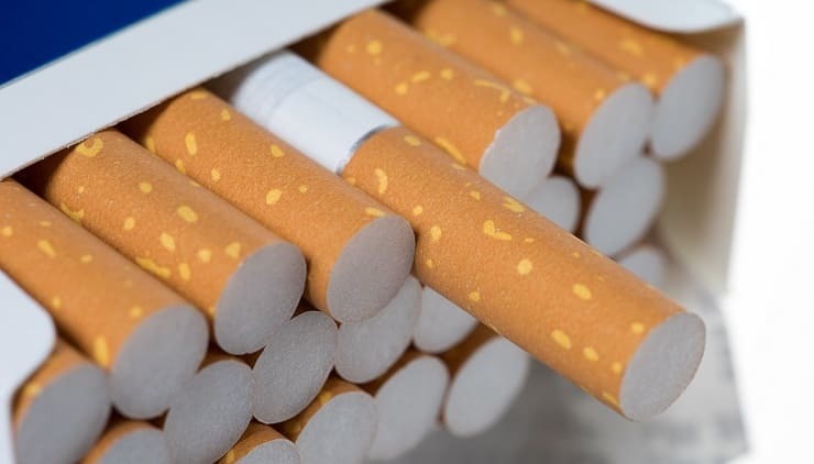 Вредные фильтры: почему растут цены на сигареты?