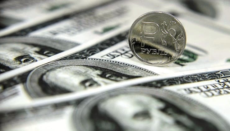 Стабильность рубля — неплохой повод хранить деньги в отечественной валюте